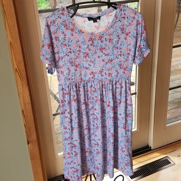 Suzanne Betro SB Short Sleeve Floral Gathered Waist Sz. S Dress - Picture 2 of 10